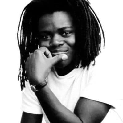 Two Fast Cars, Two Journeys: Unpacking the Enduring Legacy of "Fast Car" by Tracy Chapman and Luke Combs